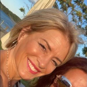 Meet your Posher, Linda